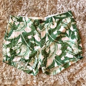 Old Navy Palm Shorts size 8